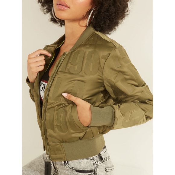 New GUESS All over logo bomber Jacket SZ S - Picture 1 of 12